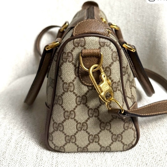 Authentic Vintage Gucci Boston Satchel Bag in Brown and Beige - Picture 7 of 16